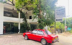 City Life Hotel And Restaurant